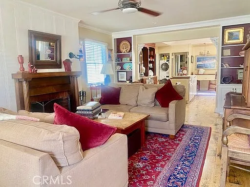 3 bed, 1186 sqft, $6,500 — Photo 4