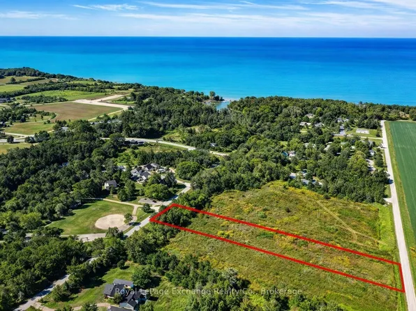 64 North St, Ashfield Colborne Wawanosh, ON N7A 3X9