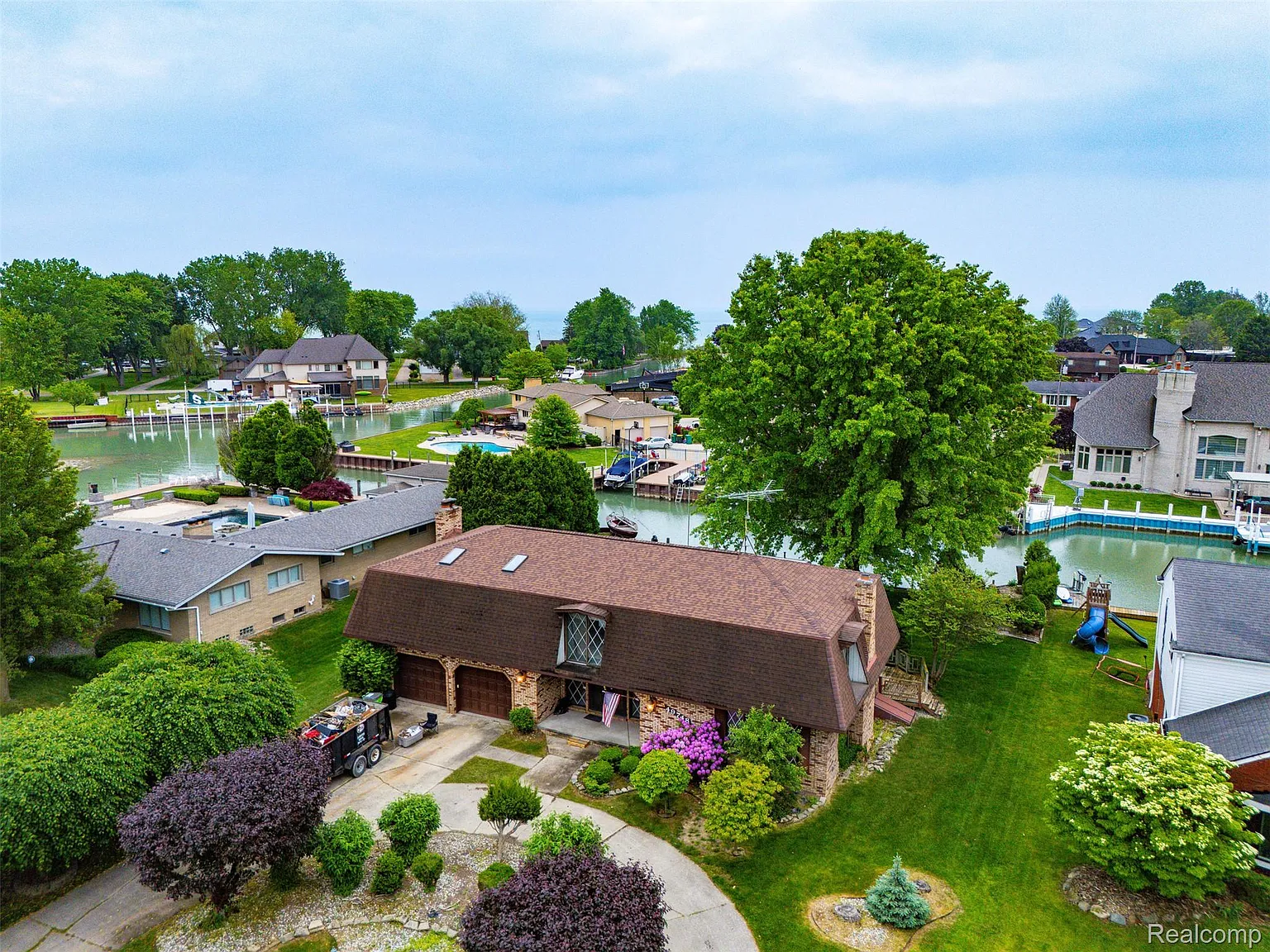 49748 Regatta St photo 1