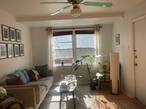 910 S 10th St APT 1, Philadelphia, PA 19147