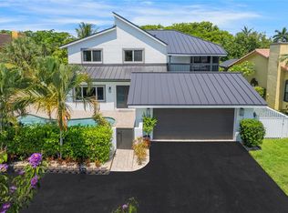 741 Mockingbird Ln, Plantation, FL 33324