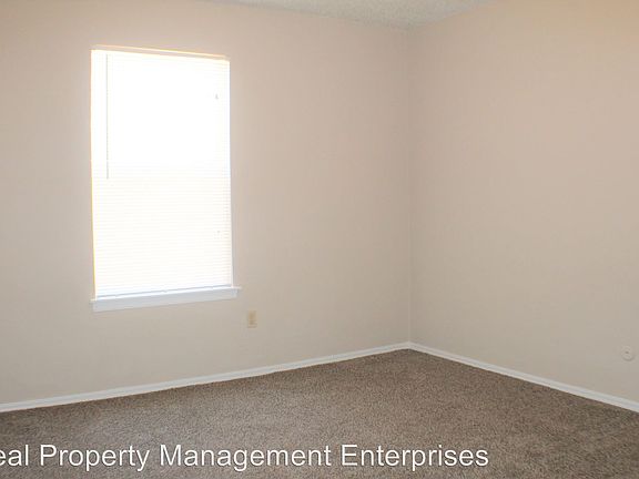 5th image of 4807 Kristie Dr APT 52