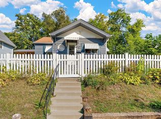 525 Lawson Ave E, Saint Paul, MN 55130