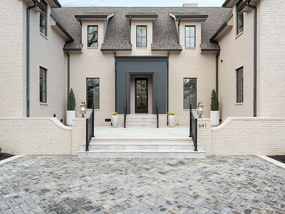 4th image of 641 Brook Hollow Rd