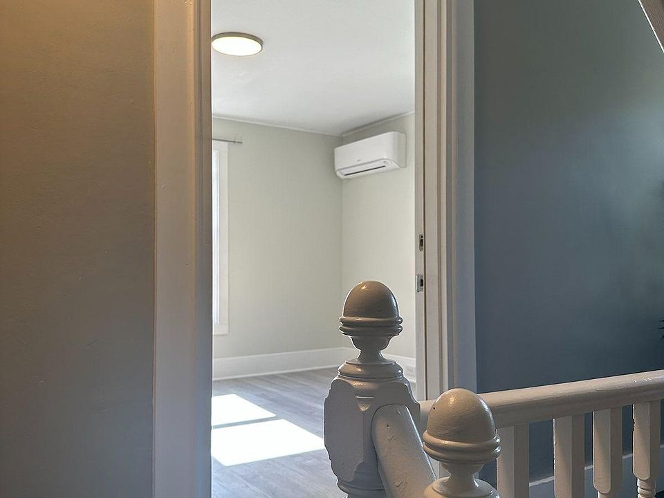 46 Wiley St, Bangor, ME 04401 Zillow