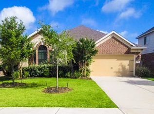 6118 Oxford Lake Dr, Rosenberg, TX 77471