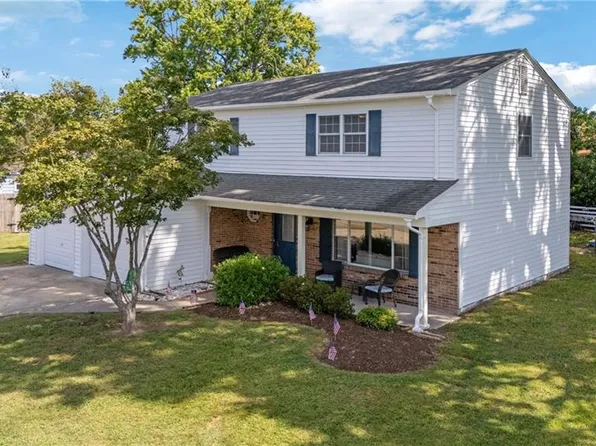 1084 Willowbrooke Ct, Virginia Beach, VA 23464