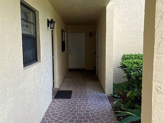 3rd image of 2050 Oleander Blvd #101
