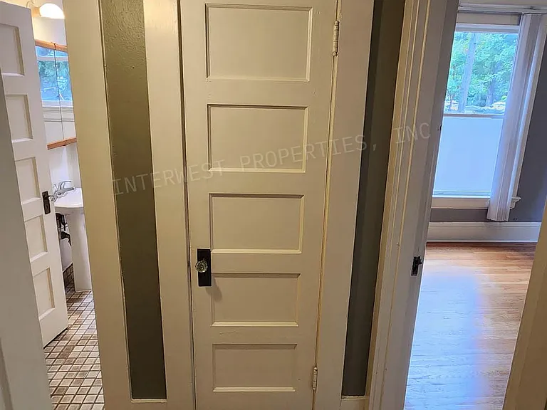 2156 NW Davis St #1 — Photo 17