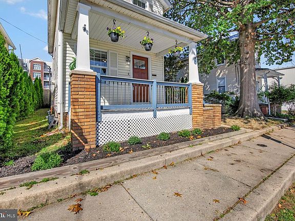 4th image of 27 A St