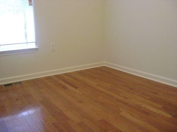 2nd image of 1737 W Montgomery Ave #B