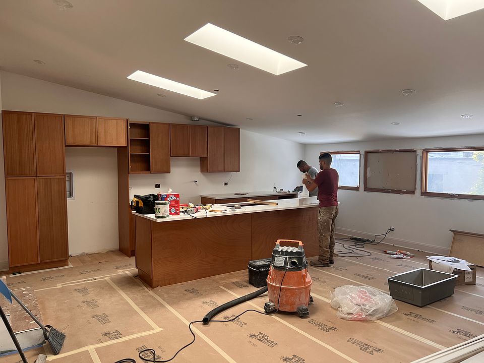 1st image of 1320 N Lasalle St #4