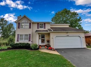 2476 Moore Rd, Ransomville, NY 14131