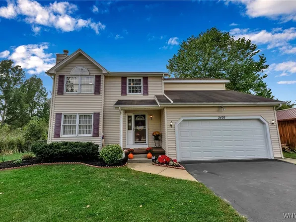2476 Moore Rd, Ransomville, NY 14131