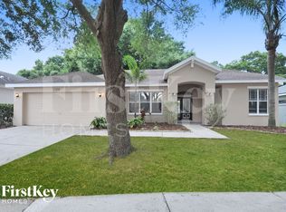 1102 Lumsden Trace Cir, Valrico, FL 33594