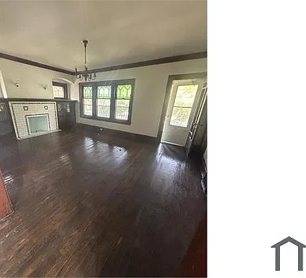 2 bed, $1,100 — Photo 1