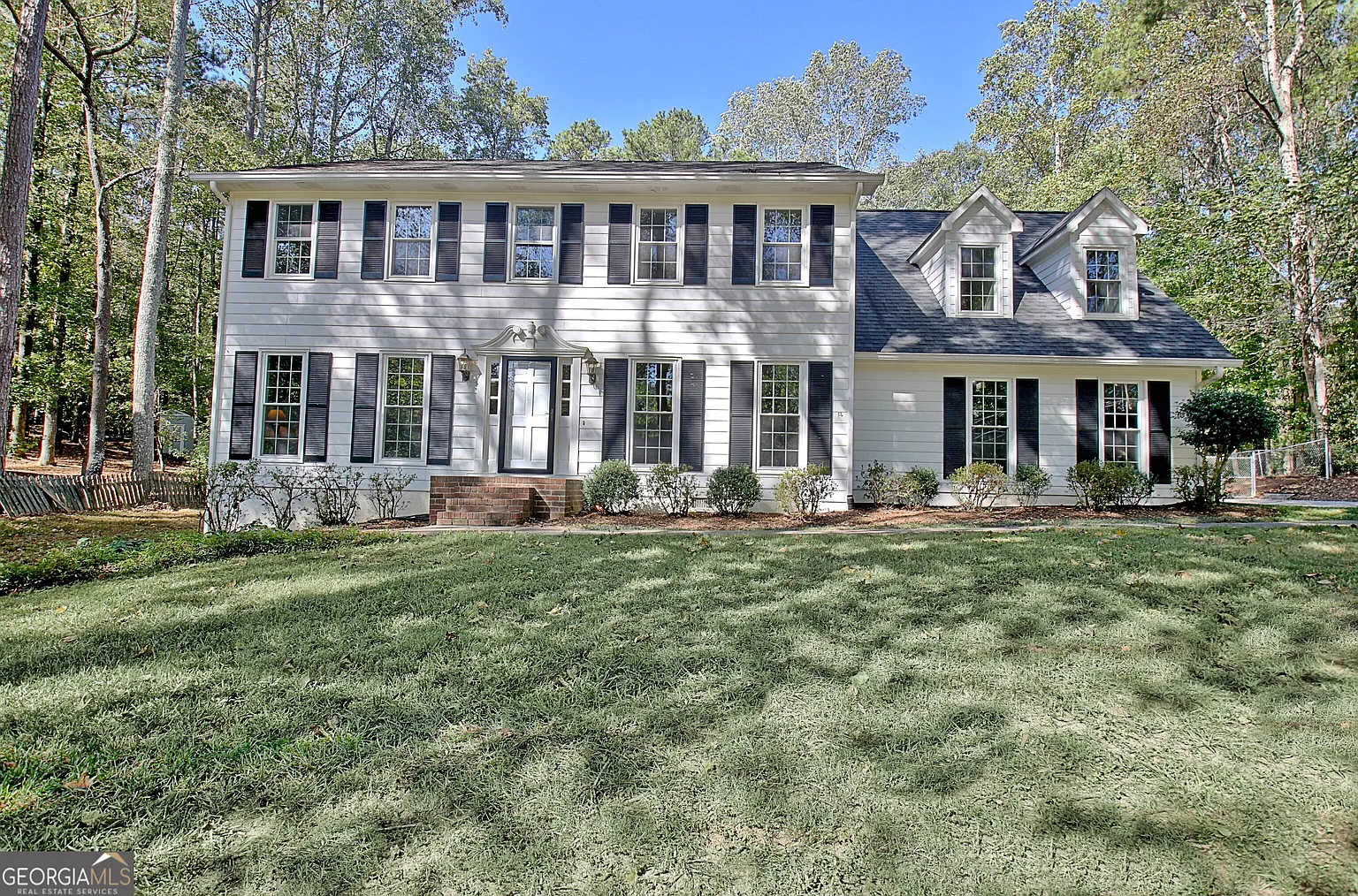 130 Benjamin Cir photo 1