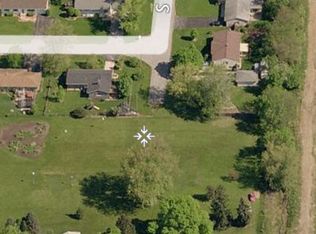 413 Shipyard Rd, Seneca, IL 60450