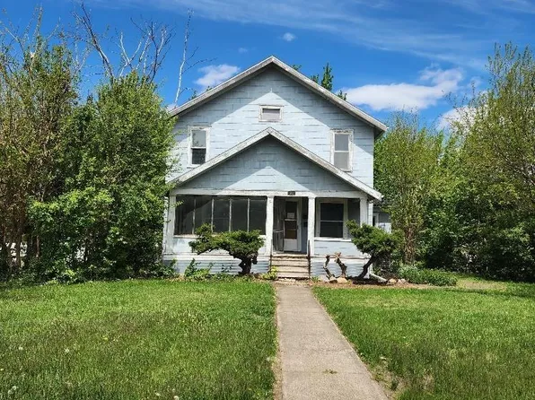 1701 Summit St, Marshalltown, IA 50158