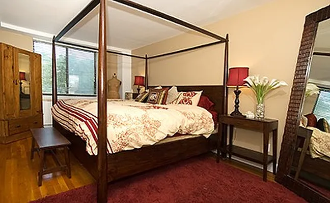 Rented by Bond New York | media 9