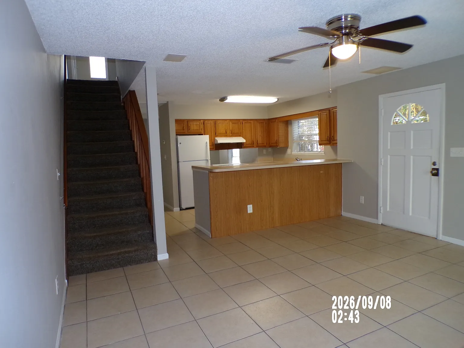 3 bed, 2.5 bath, 1400 sqft, $3,000 — Photo 4