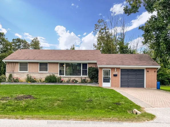 223 Pearson St, Meaford, ON N4L 1L6