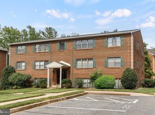20 Alanbrooke Ct #20F, Towson, MD 21204