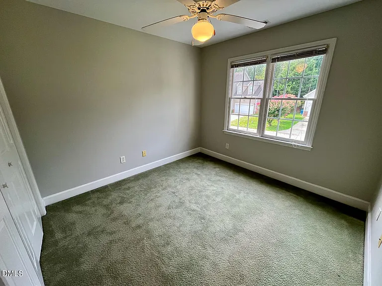 18 Garden Hills Ct — Photo 12