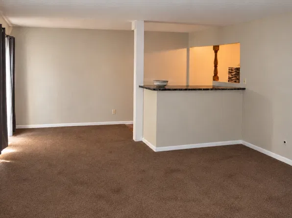 403 Sycamore Rd APT 2, Trenton, OH 45067