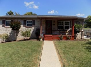 1505 Sun Valley Rd, Johnson City, TN 37604