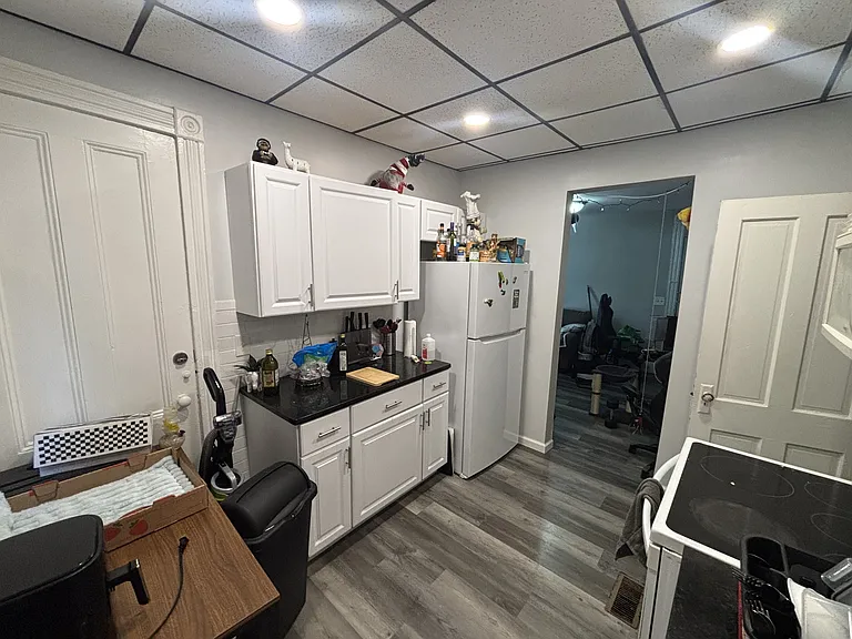 69 Amherst St #2 — Photo 4