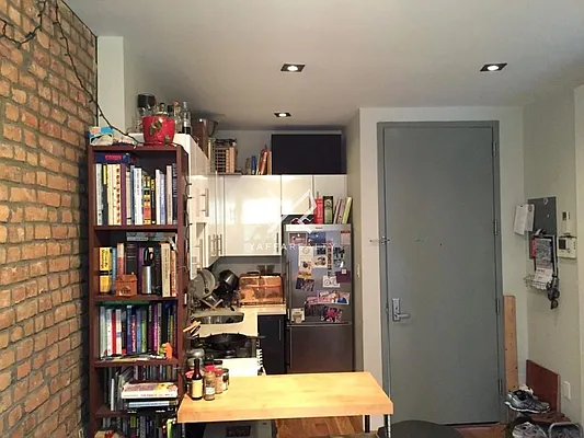 Rented by Yaffa Realty LLC | media 27