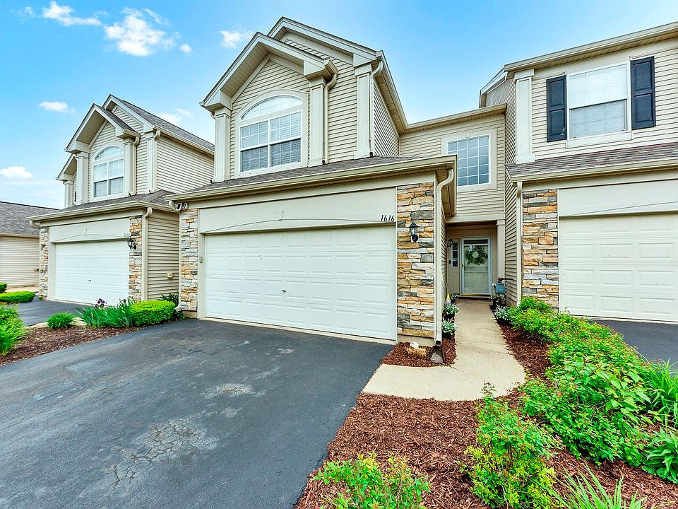 1st image of 1616 Fieldstone Dr N
