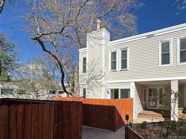1050 S Monaco Parkway #42, Denver, CO 80224