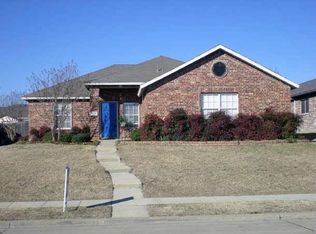 317 Waterford Oaks Dr, Cedar Hill, TX 75104