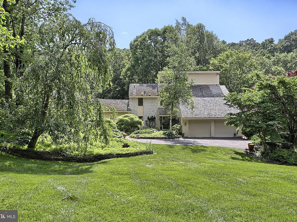 165 Deer Hill Rd, Reading, PA 19607 Zillow