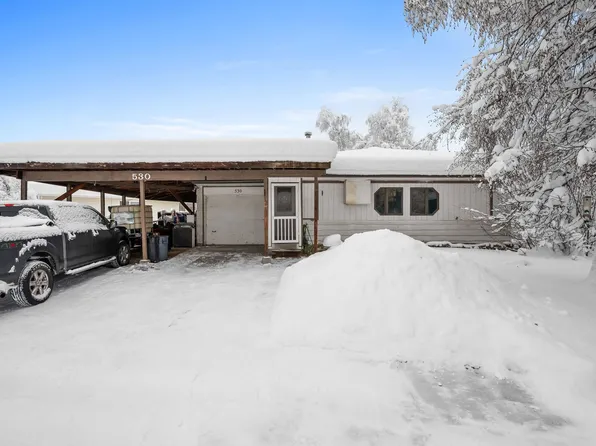 530 Bentley Dr, Fairbanks, AK 99701