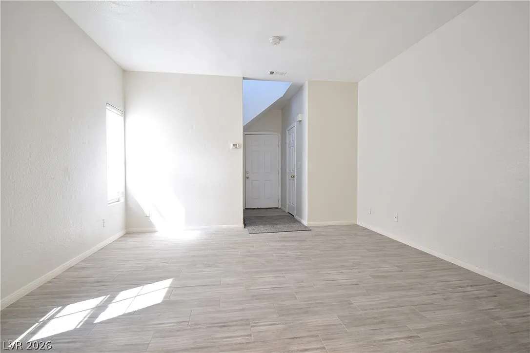 Building Photo - 1401 Bow Creek Ct