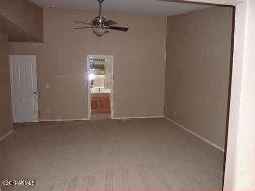4th image of 10829 E Covina St