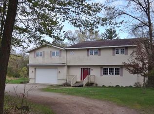 W1267 County Road B, Marinette, WI 54143