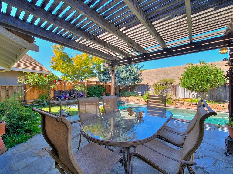 3000 Marble Canyon Pl — Photo 35