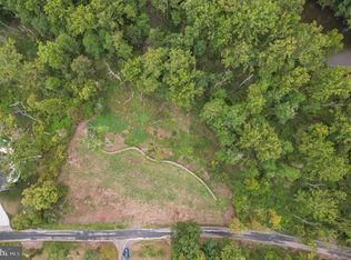 1130 McCormick Rd, Mechanicsburg, PA 17055