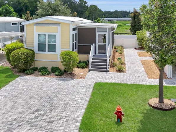 12068 Lakeshore Way, Oxford, FL 34484