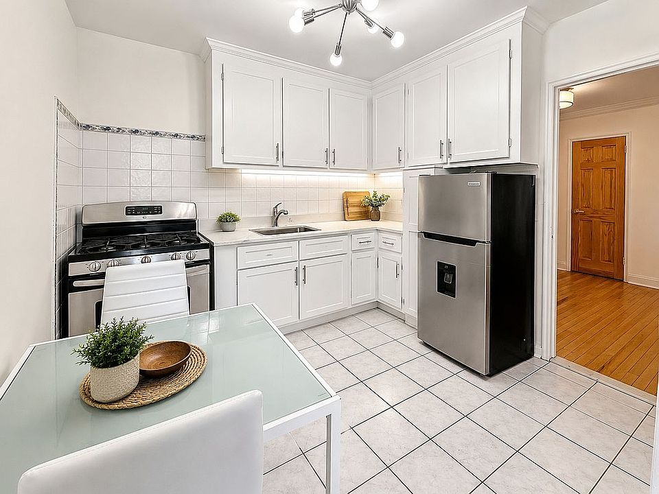 1st image of 5640 Netherland Ave APT 1B