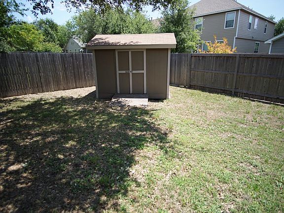 3rd image of 10726 Buck Park