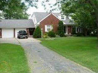 4980 S Huron River Dr, Flat Rock, MI 48134