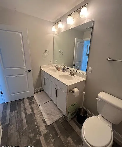 608 Coniston Dr SE — Photo 26