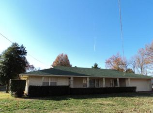 3900 E Farm Rd 156, Springfield, MO 65809