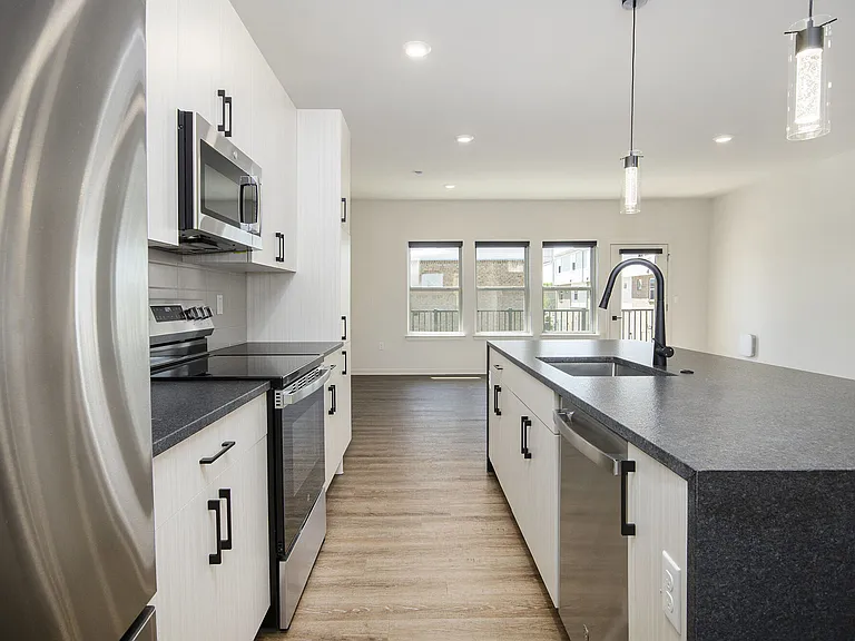 The Residences at Sakura Novi — Photo 35