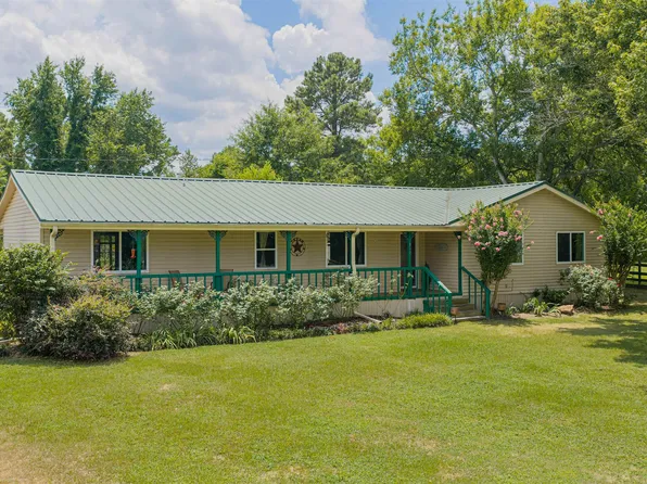 1942 Crabapple Rd, Big Sandy, TX 75755